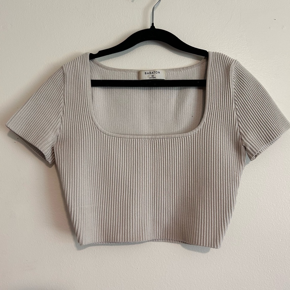 Babaton Ribbed Square-Neck Crop Top in Light Gray
